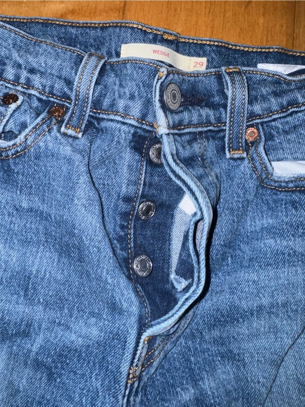 Levi’s Wedgie Full Length Ripped Jeans Cotton Medium Wash High Waist Straight - Picture 6 of 11